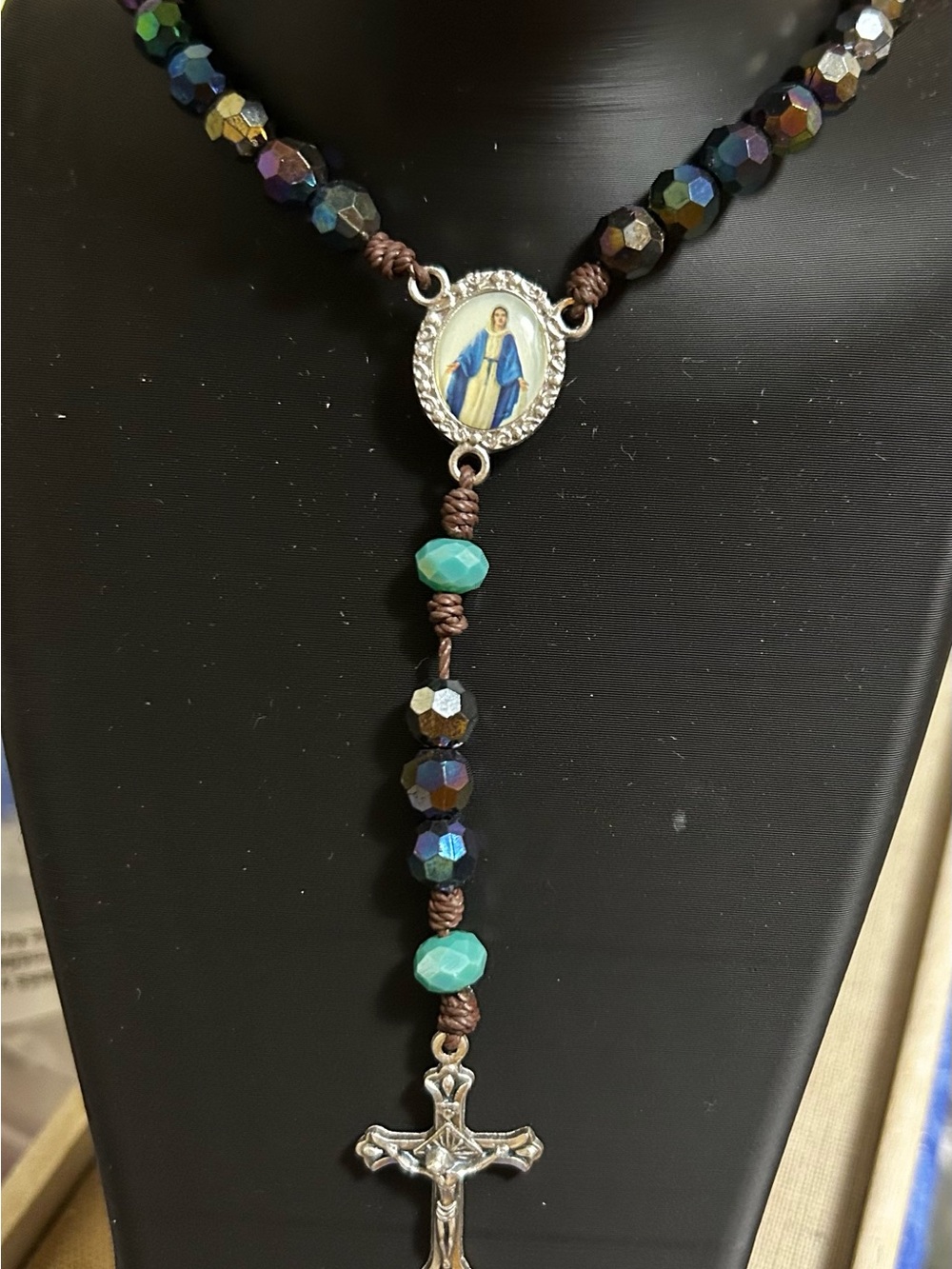 ✝️Beaded Rosary Necklace with Turquoise and Iridescent Black Beads